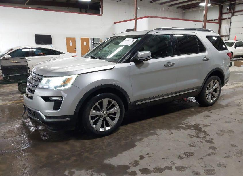 Photo 2 of 2019 Ford Explorer LIMITED (VIN 1FM5K8F89KGB41201)