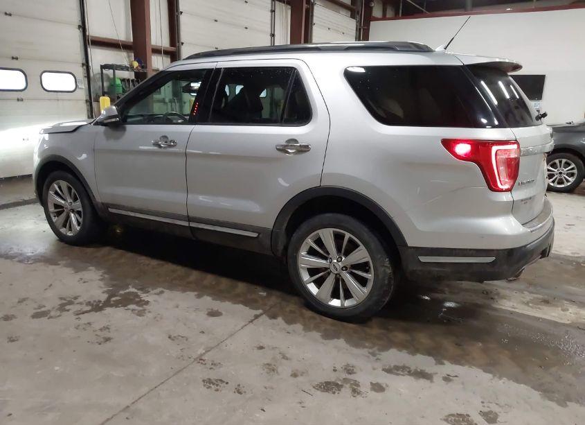 Photo 3 of 2019 Ford Explorer LIMITED (VIN 1FM5K8F89KGB41201)