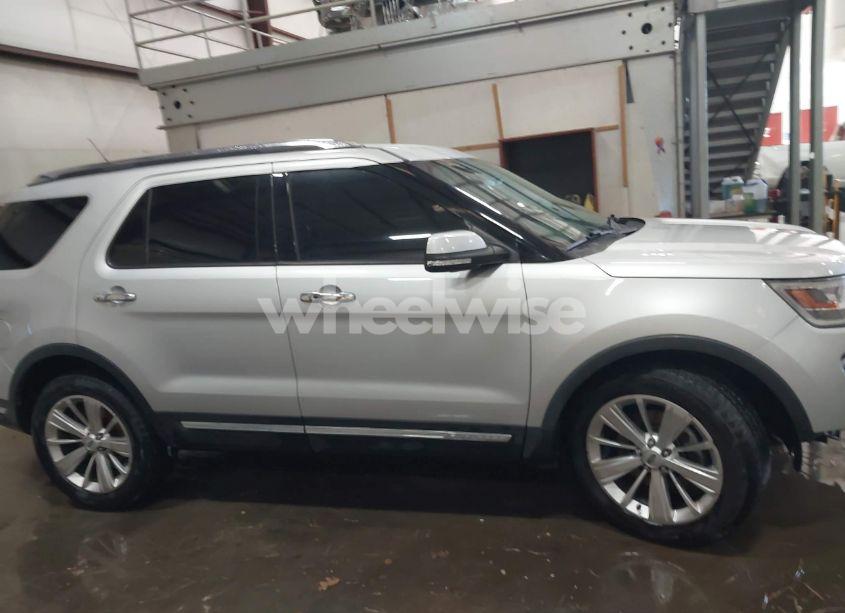 Photo 14 of 2019 Ford Explorer LIMITED (VIN 1FM5K8F89KGB42820)