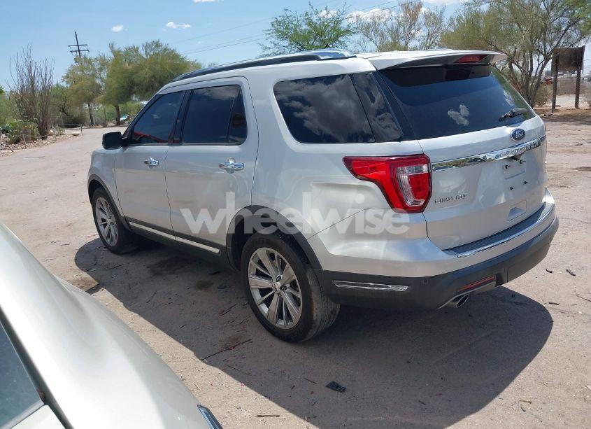 Photo 3 of 2019 Ford Explorer LIMITED (VIN 1FM5K8F89KGB42932)