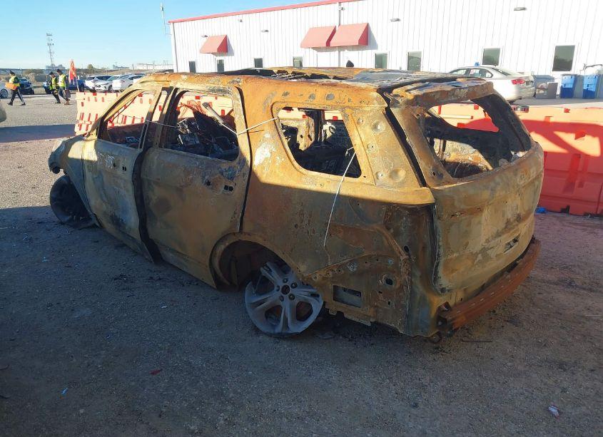 Photo 3 of 2015 Ford Explorer LIMITED (VIN 1FM5K8F8XFGA56115)