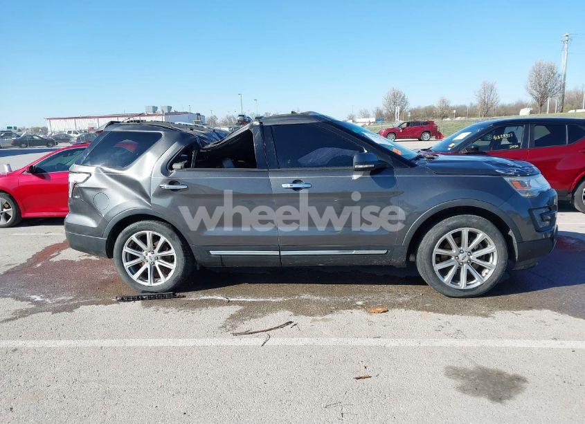 Photo 13 of 2016 Ford Explorer LIMITED (VIN 1FM5K8F8XGGA10253)
