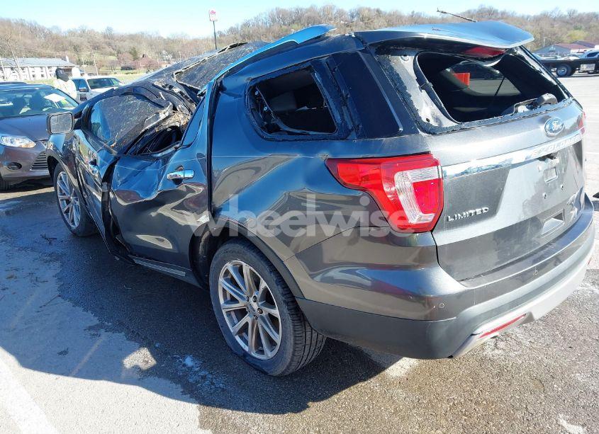 Photo 3 of 2016 Ford Explorer LIMITED (VIN 1FM5K8F8XGGA10253)