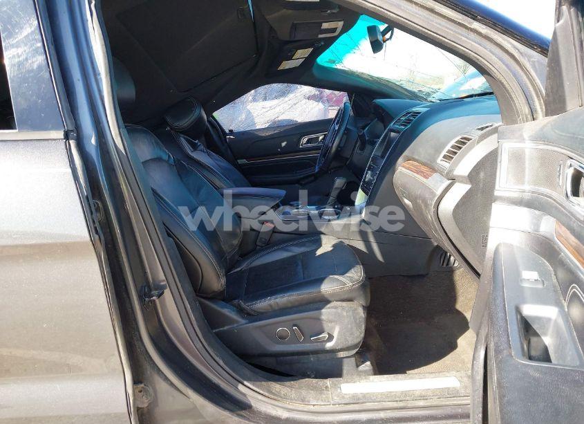 Photo 5 of 2016 Ford Explorer LIMITED (VIN 1FM5K8F8XGGA10253)