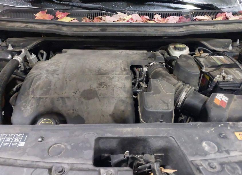 Photo 10 of 2016 Ford Explorer LIMITED (VIN 1FM5K8F8XGGC00621)