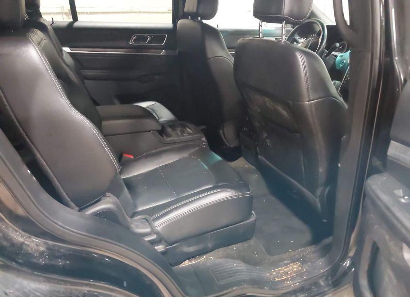 Photo 8 of 2016 Ford Explorer LIMITED (VIN 1FM5K8F8XGGC00621)