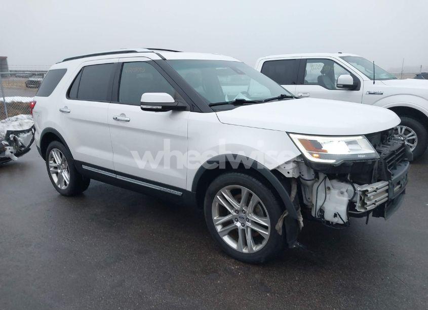 2017 Ford Explorer LIMITED (VIN 1FM5K8F8XHGA99470) main photo