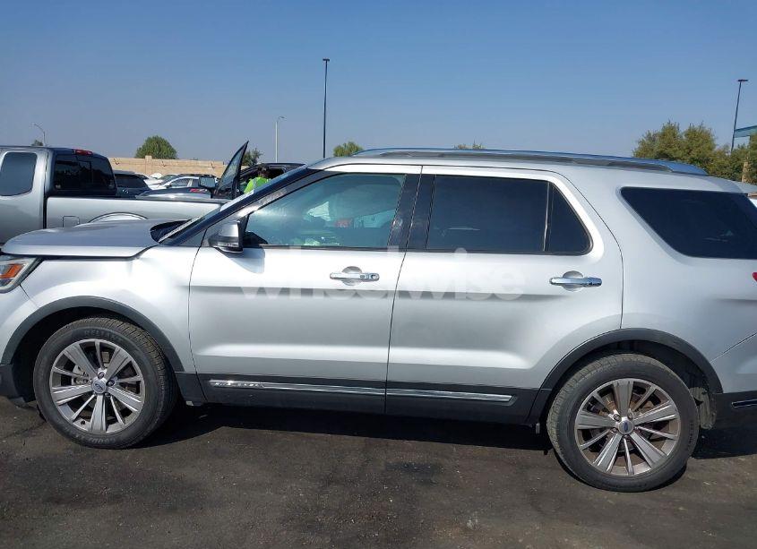 Photo 15 of 2018 Ford Explorer LIMITED (VIN 1FM5K8F8XJGA43518)