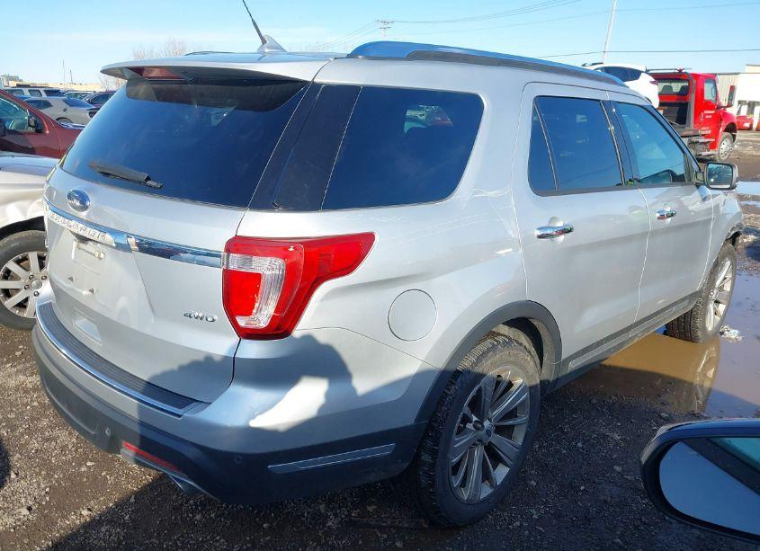 Photo 4 of 2018 Ford Explorer LIMITED (VIN 1FM5K8F8XJGB66431)