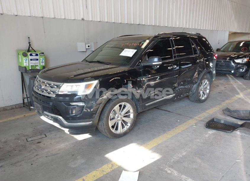 Photo 2 of 2019 Ford Explorer LIMITED (VIN 1FM5K8FH2KGB54341)