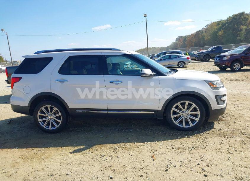 Photo 13 of 2017 Ford Explorer LIMITED (VIN 1FM5K8FH4HGB51787)