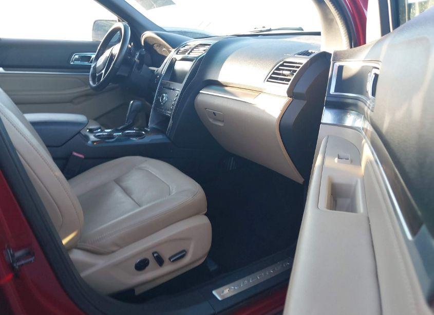 Photo 5 of 2016 Ford Explorer LIMITED (VIN 1FM5K8FH5GGB77233)