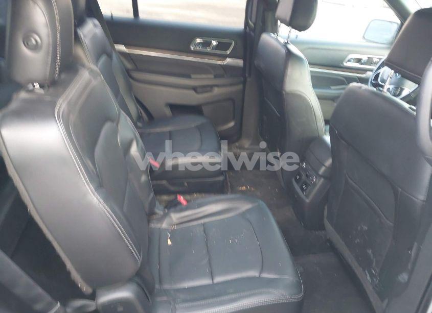 Photo 8 of 2016 Ford Explorer LIMITED (VIN 1FM5K8FH5GGB79189)