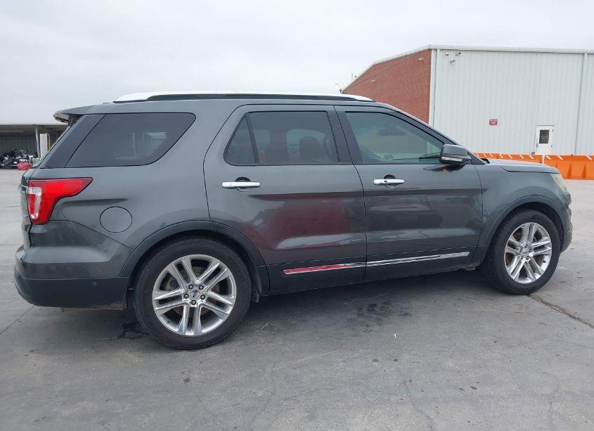 Photo 13 of 2016 Ford Explorer LIMITED (VIN 1FM5K8FH8GGB94110)