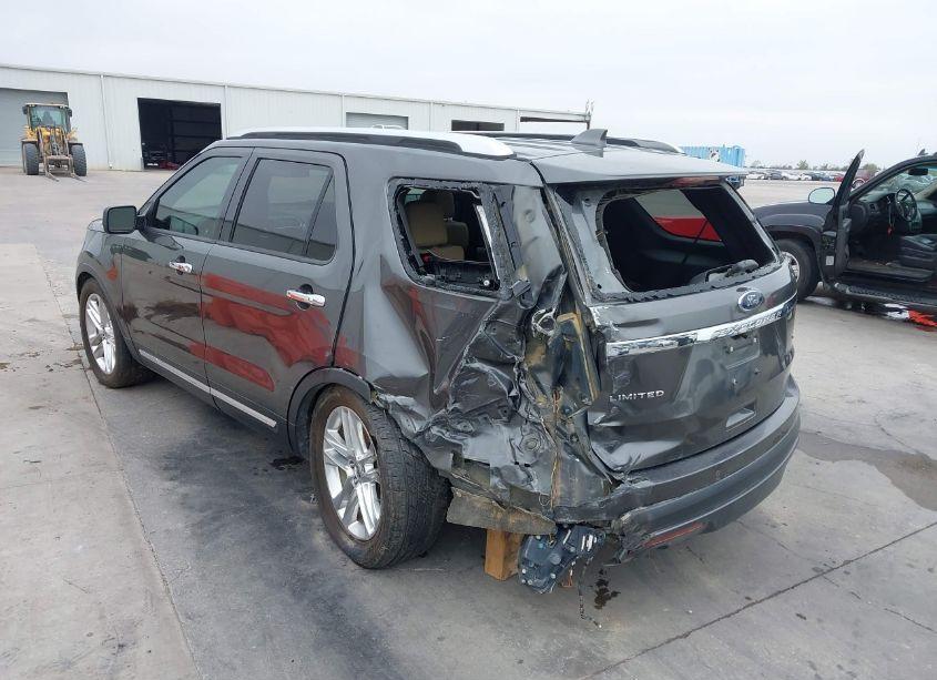 Photo 3 of 2016 Ford Explorer LIMITED (VIN 1FM5K8FH8GGB94110)