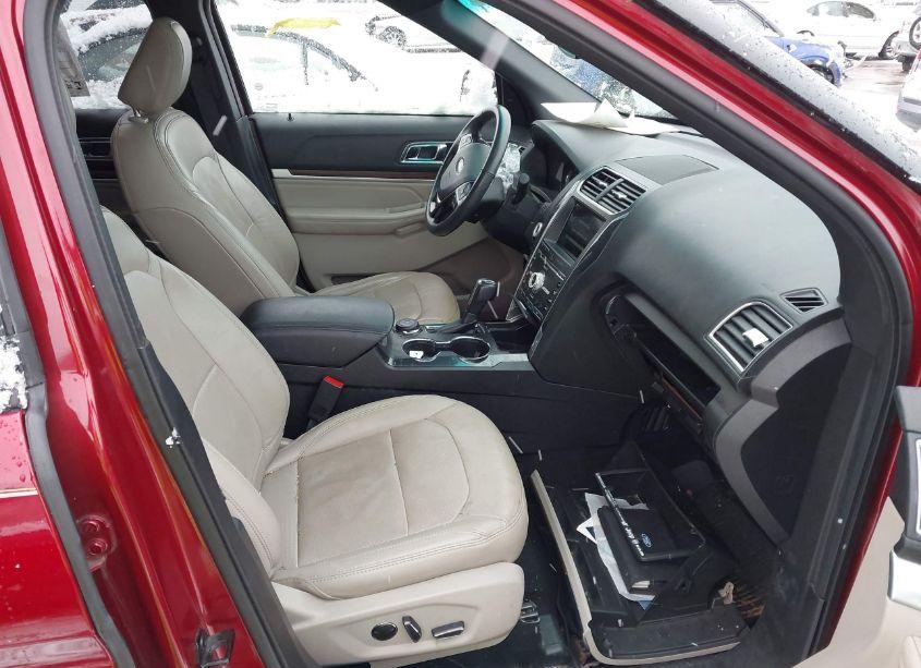 Photo 5 of 2018 Ford Explorer LIMITED (VIN 1FM5K8FH8JGC88978)