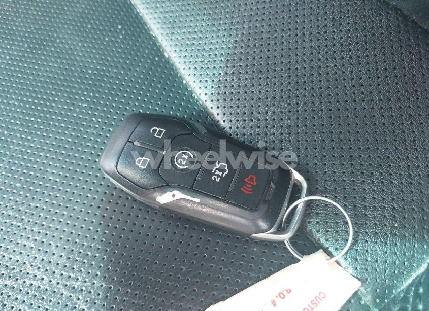 Photo 11 of 2016 Ford Explorer LIMITED (VIN 1FM5K8FH9GGB83083)