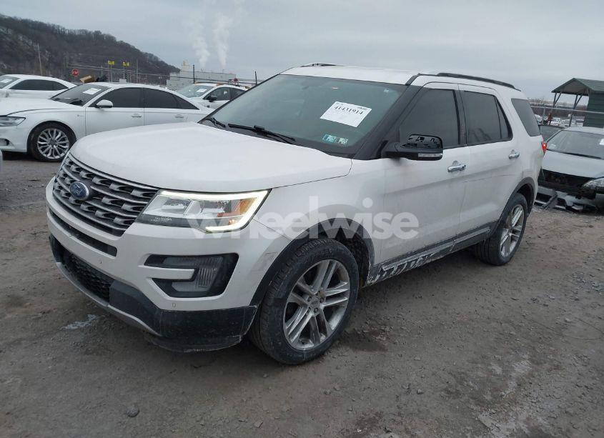 Photo 2 of 2017 Ford Explorer LIMITED (VIN 1FM5K8FH9HGE35187)