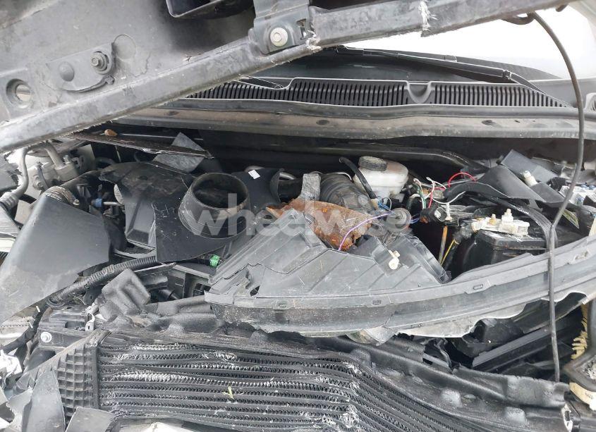 Photo 10 of 2018 Ford Explorer LIMITED (VIN 1FM5K8FHXJGB98294)