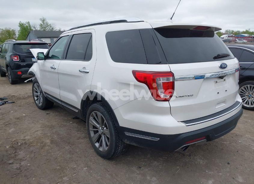 Photo 3 of 2018 Ford Explorer LIMITED (VIN 1FM5K8FHXJGB98294)