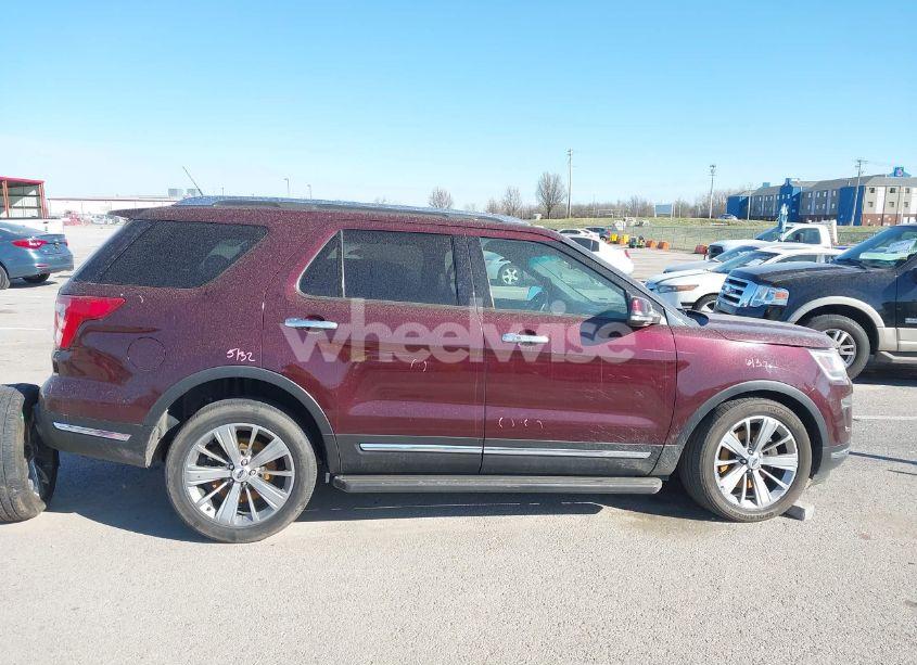 Photo 13 of 2018 Ford Explorer LIMITED (VIN 1FM5K8FHXJGC29155)