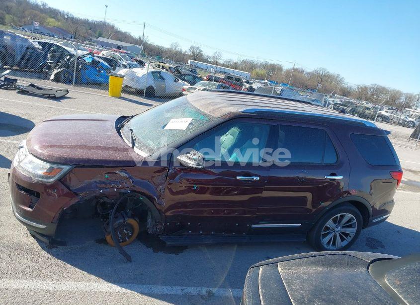 Photo 14 of 2018 Ford Explorer LIMITED (VIN 1FM5K8FHXJGC29155)