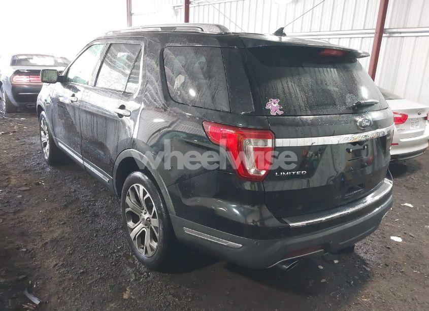 Photo 3 of 2019 Ford Explorer LIMITED (VIN 1FM5K8FHXKGB03461)