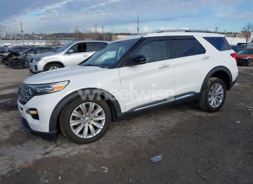 Photo 2 of 2021 Ford Explorer LIMITED (VIN 1FM5K8FW2MNA16523)