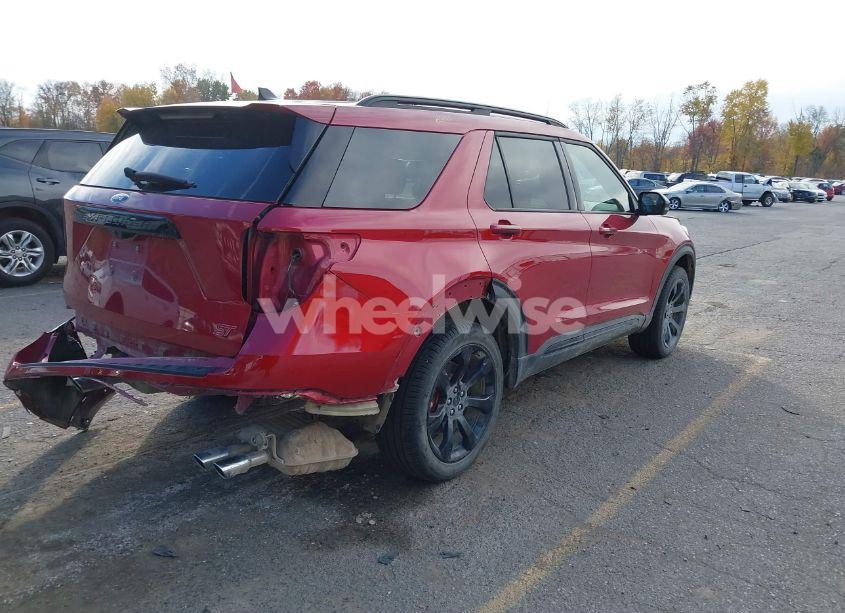 Photo 4 of 2022 Ford Explorer ST (VIN 1FM5K8GC0NGA60062)