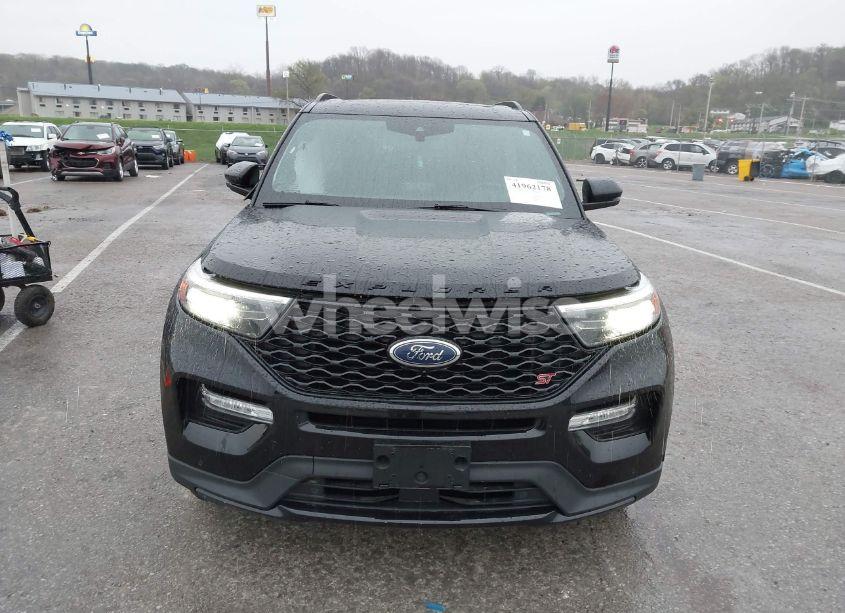 Photo 11 of 2022 Ford Explorer ST (VIN 1FM5K8GC1NGA02610)