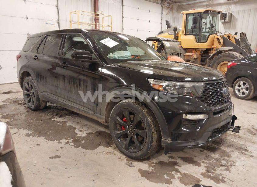 2022 Ford Explorer ST (VIN 1FM5K8GC1NGA84421) main photo