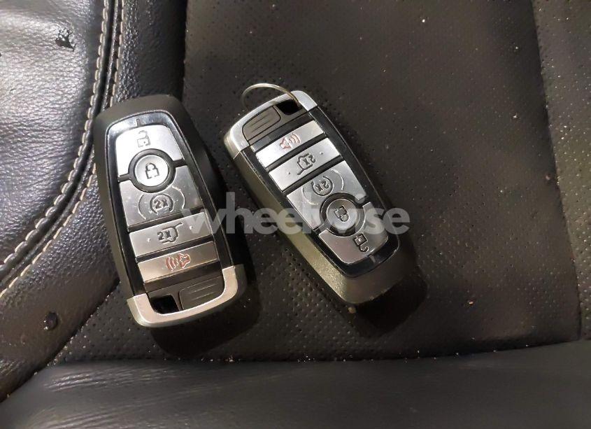 Photo 11 of 2022 Ford Explorer ST (VIN 1FM5K8GC1NGA84421)