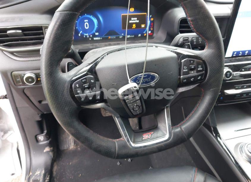 Photo 11 of 2023 Ford Explorer ST (VIN 1FM5K8GC1PGA09284)