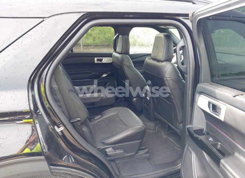 Photo 8 of 2023 Ford Explorer ST (VIN 1FM5K8GC1PGA21273)