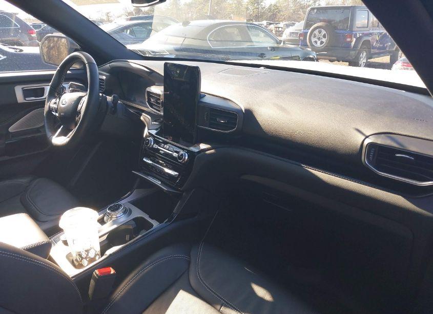 Photo 5 of 2023 Ford Explorer ST (VIN 1FM5K8GC1PGB81198)
