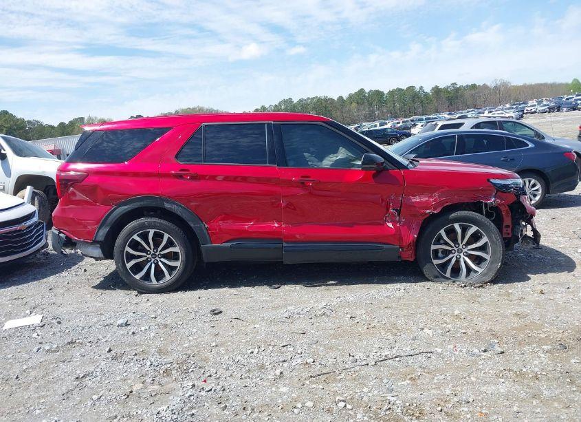 Photo 13 of 2021 Ford Explorer ST (VIN 1FM5K8GC3MGB11648)