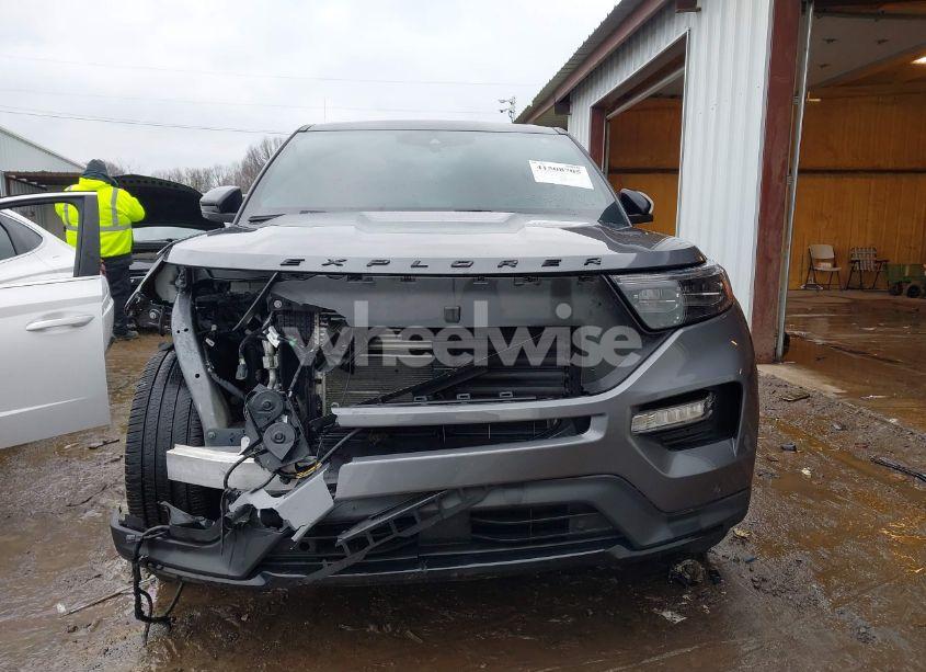 Photo 6 of 2021 Ford Explorer ST (VIN 1FM5K8GC3MGB30331)