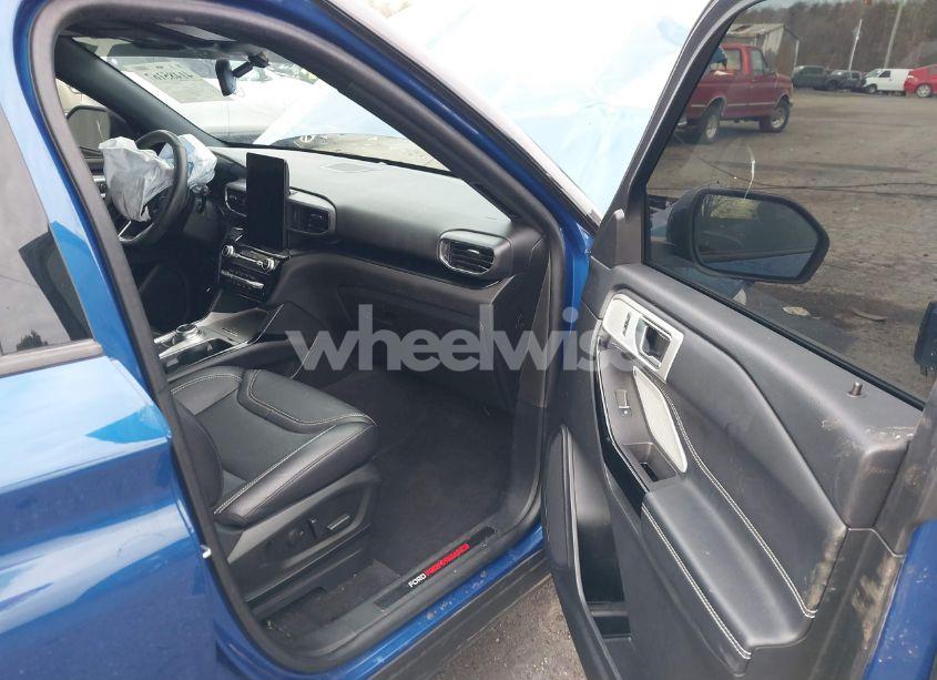 Photo 5 of 2023 Ford Explorer ST (VIN 1FM5K8GC3PGA66991)