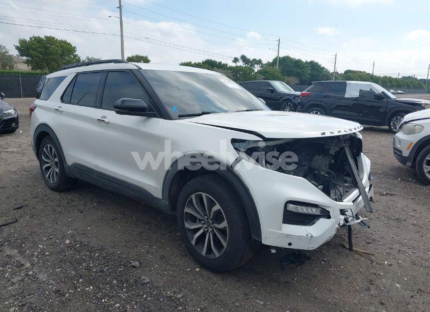 2020 Ford Explorer ST (VIN 1FM5K8GC4LGA11444) main photo