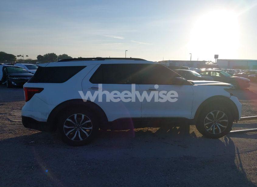 Photo 14 of 2020 Ford Explorer ST (VIN 1FM5K8GC4LGA11444)