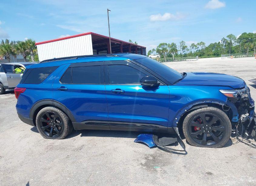 Photo 13 of 2020 Ford Explorer ST (VIN 1FM5K8GC4LGD20136)