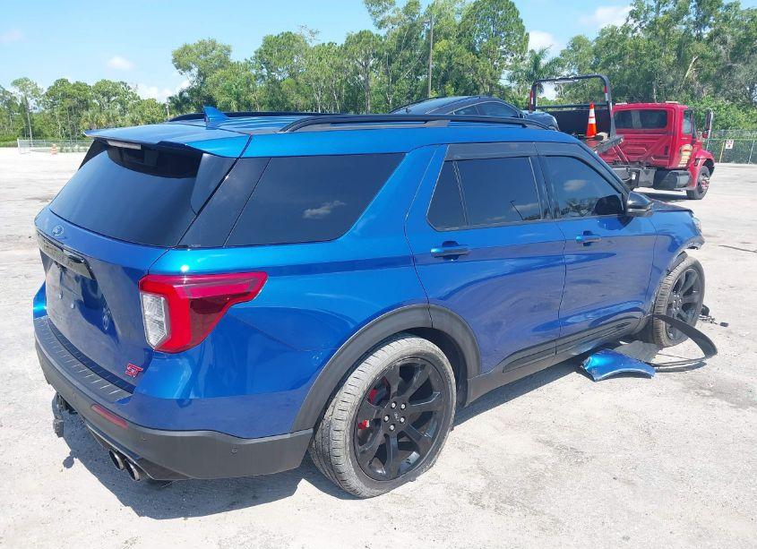 Photo 4 of 2020 Ford Explorer ST (VIN 1FM5K8GC4LGD20136)