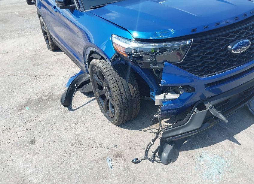 Photo 6 of 2020 Ford Explorer ST (VIN 1FM5K8GC4LGD20136)