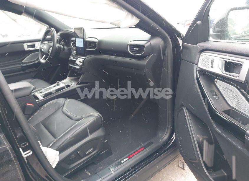 Photo 5 of 2021 Ford Explorer ST (VIN 1FM5K8GC4MGB63516)