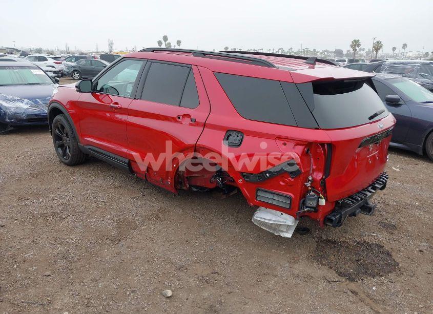 Photo 3 of 2023 Ford Explorer ST (VIN 1FM5K8GC4PGA77112)
