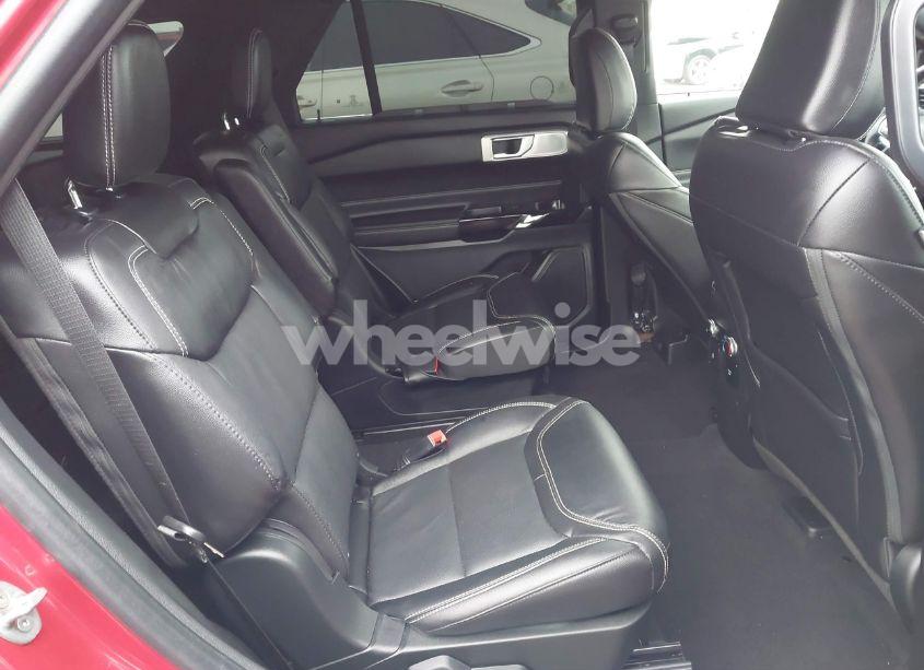 Photo 8 of 2023 Ford Explorer ST (VIN 1FM5K8GC4PGA77112)