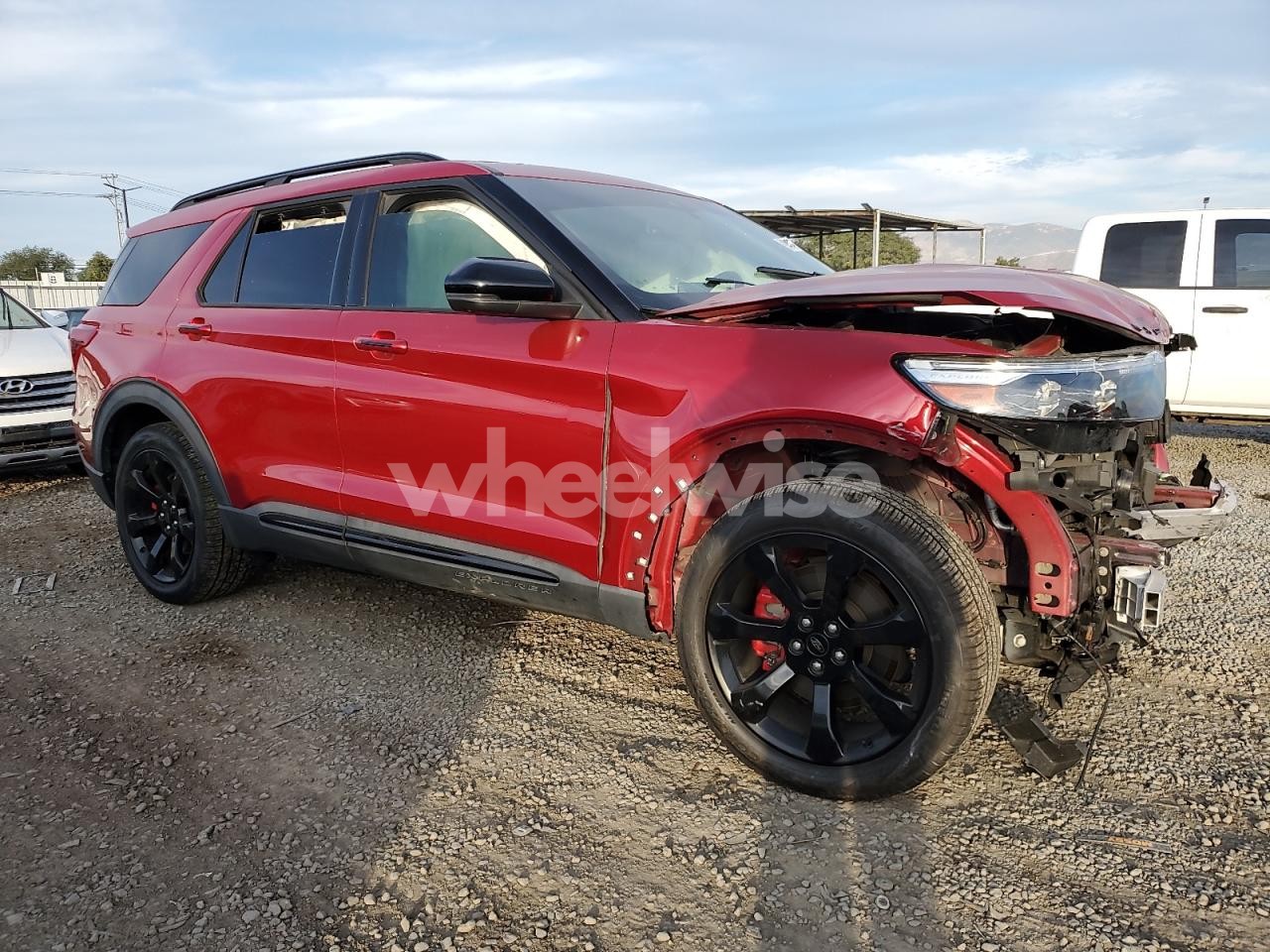 Photo 4 of 2020 FORD EXPLORER ST (VIN 1FM5K8GC5LGB06028)