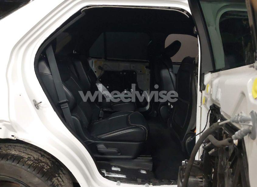 Photo 8 of 2020 Ford Explorer ST (VIN 1FM5K8GC5LGB55780)