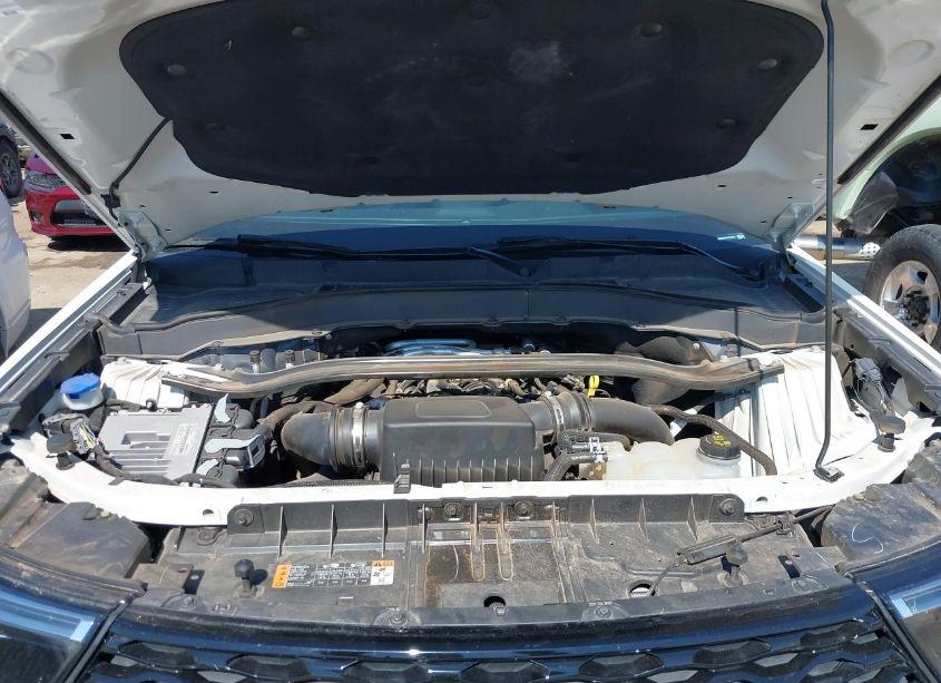 Photo 10 of 2020 Ford Explorer ST (VIN 1FM5K8GC5LGC28372)