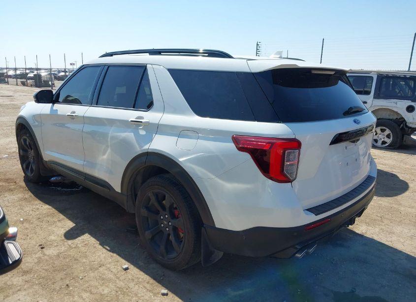 Photo 3 of 2020 Ford Explorer ST (VIN 1FM5K8GC5LGC28372)